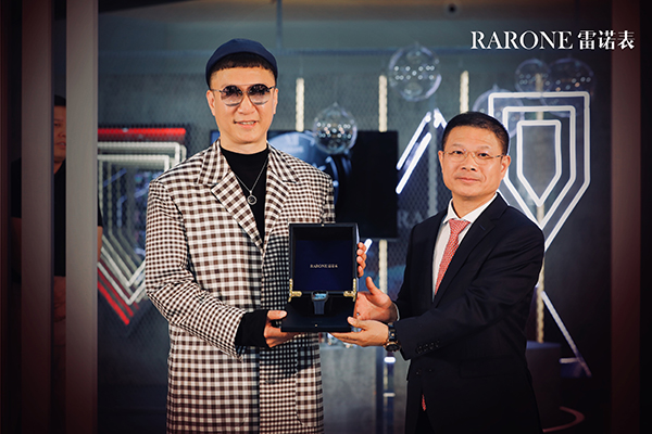 4. Sun Honglei Attends Rarone’s  New Product Launch Conference --Concept Style of Kinght Collection